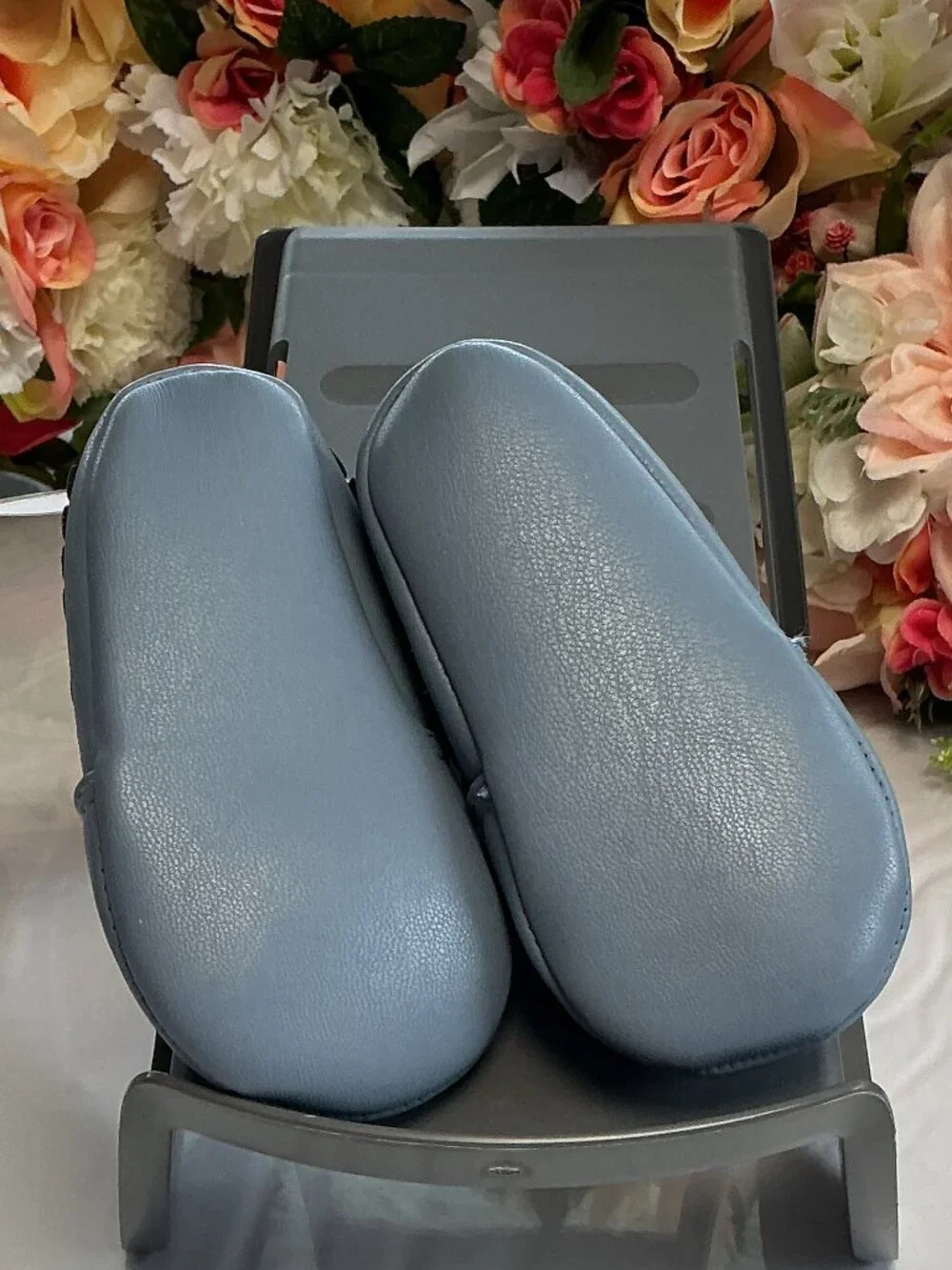 3/$20 Bundle 🌈 Child of Mine Carter’s Baby Moccasin Crib Shoes Blue 3–6M NWT